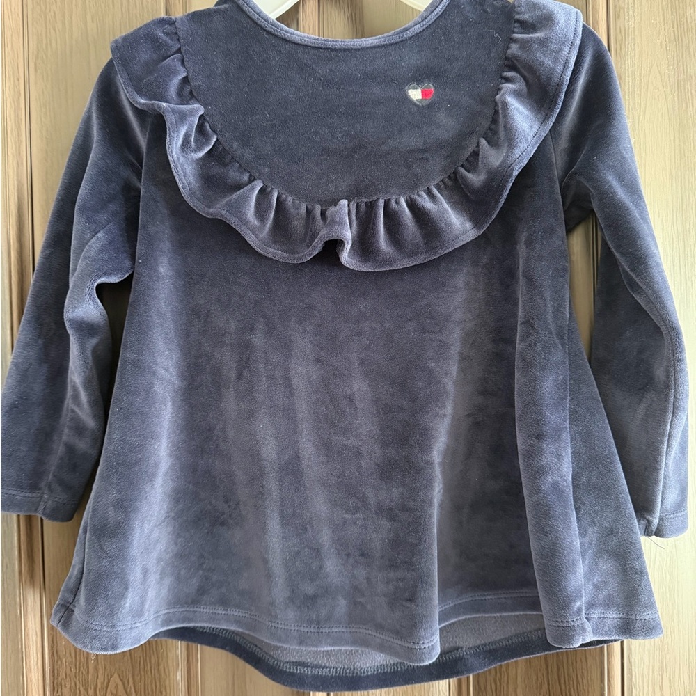4T sweater